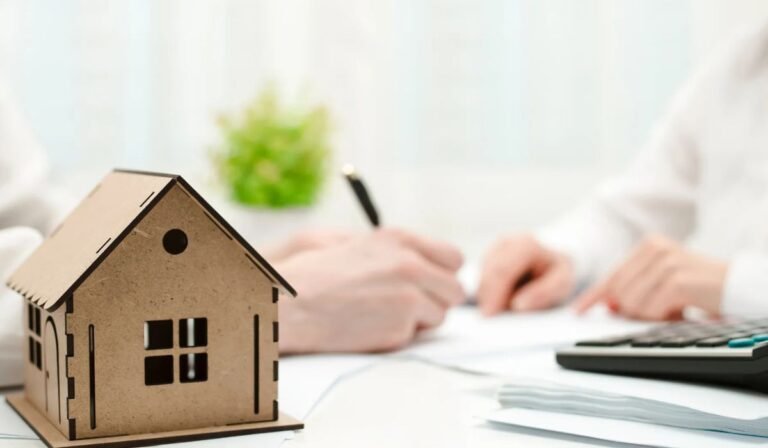 Your Guide to FHA Loans: Flexible Paths to Homeownership