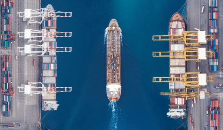 Who Benefits Most from LCL Shipping?