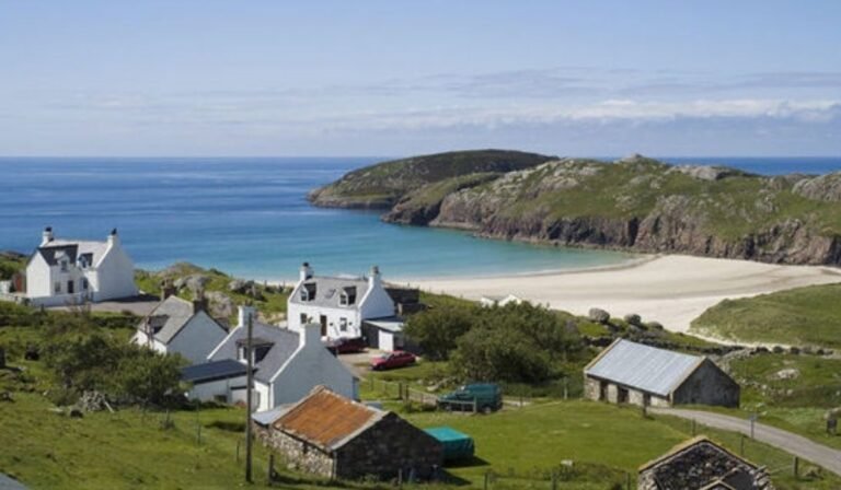 Benefits of Living Near Coastal Communities Benefits of Living Near Coastal Communities