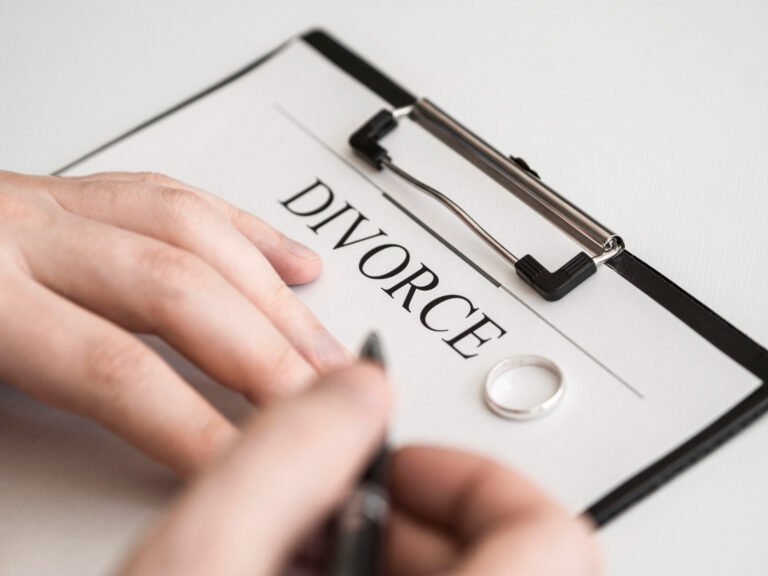What Is a Contested Divorce in Florida and How Does It Work?