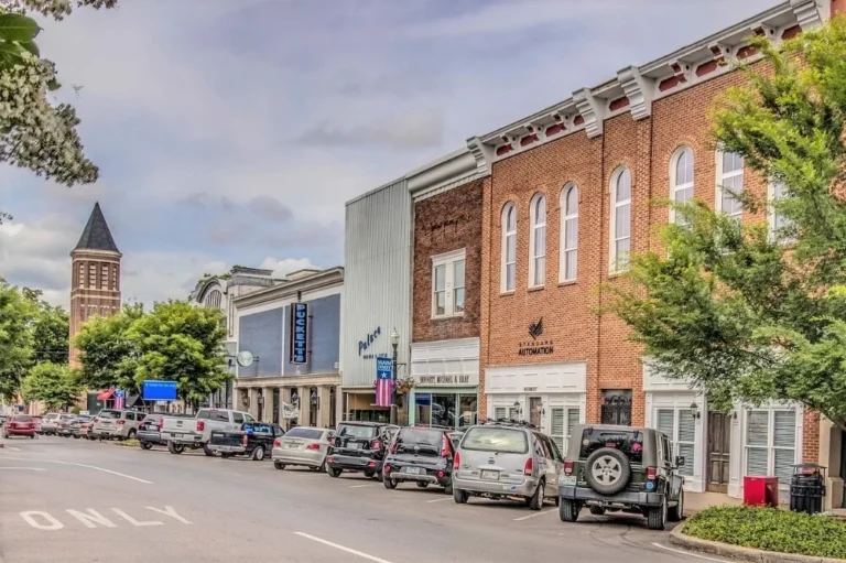 Discovering the Best Neighborhoods in Murfreesboro, Tennessee